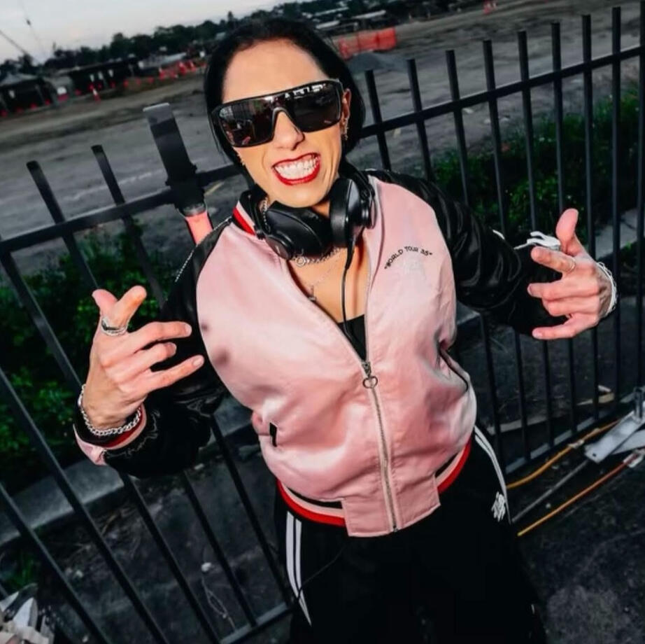 HAEVOK Female Hard Techno DJ